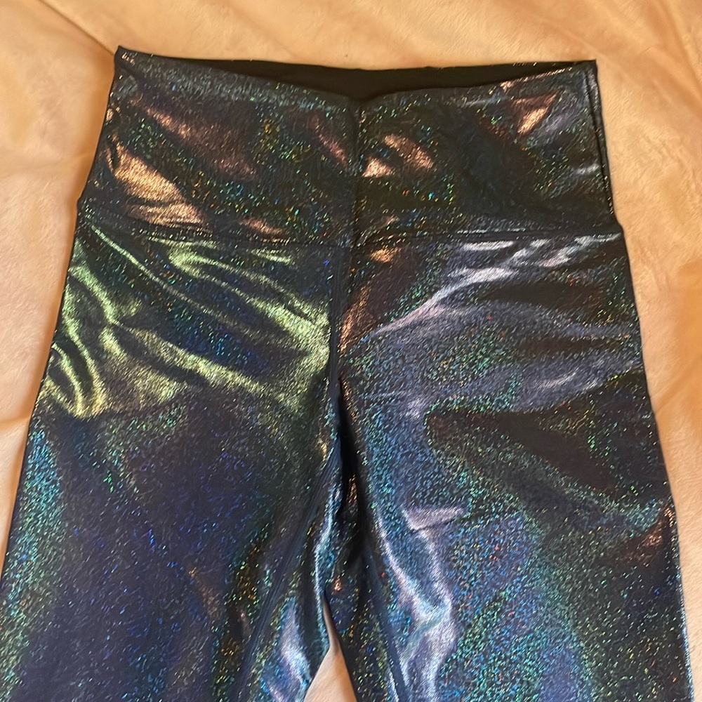 NEW ZYIA size 4 rainbow shimmer leggings